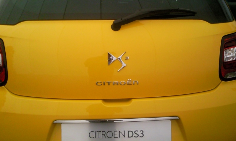 Citroen DS3 задний логотип